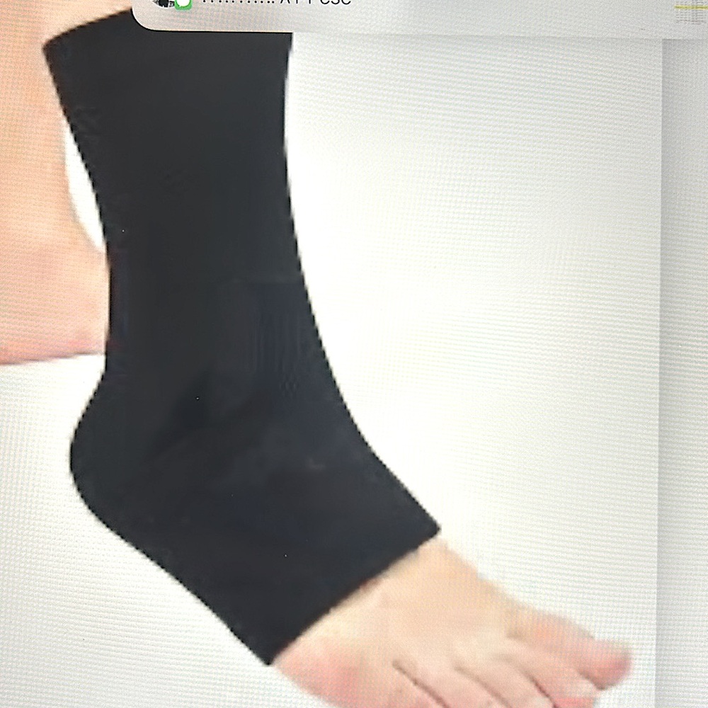 Compression ankle socks - Picture 2 of 3
